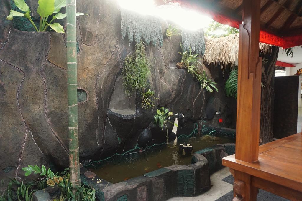 ホテルKomala Indah I バリ島 エクステリア 写真